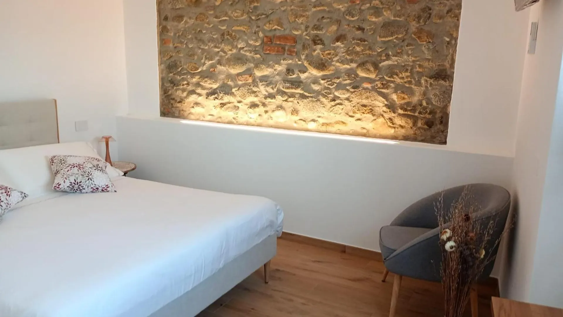 Uggiate Habitat Bed & Breakfast イタリア