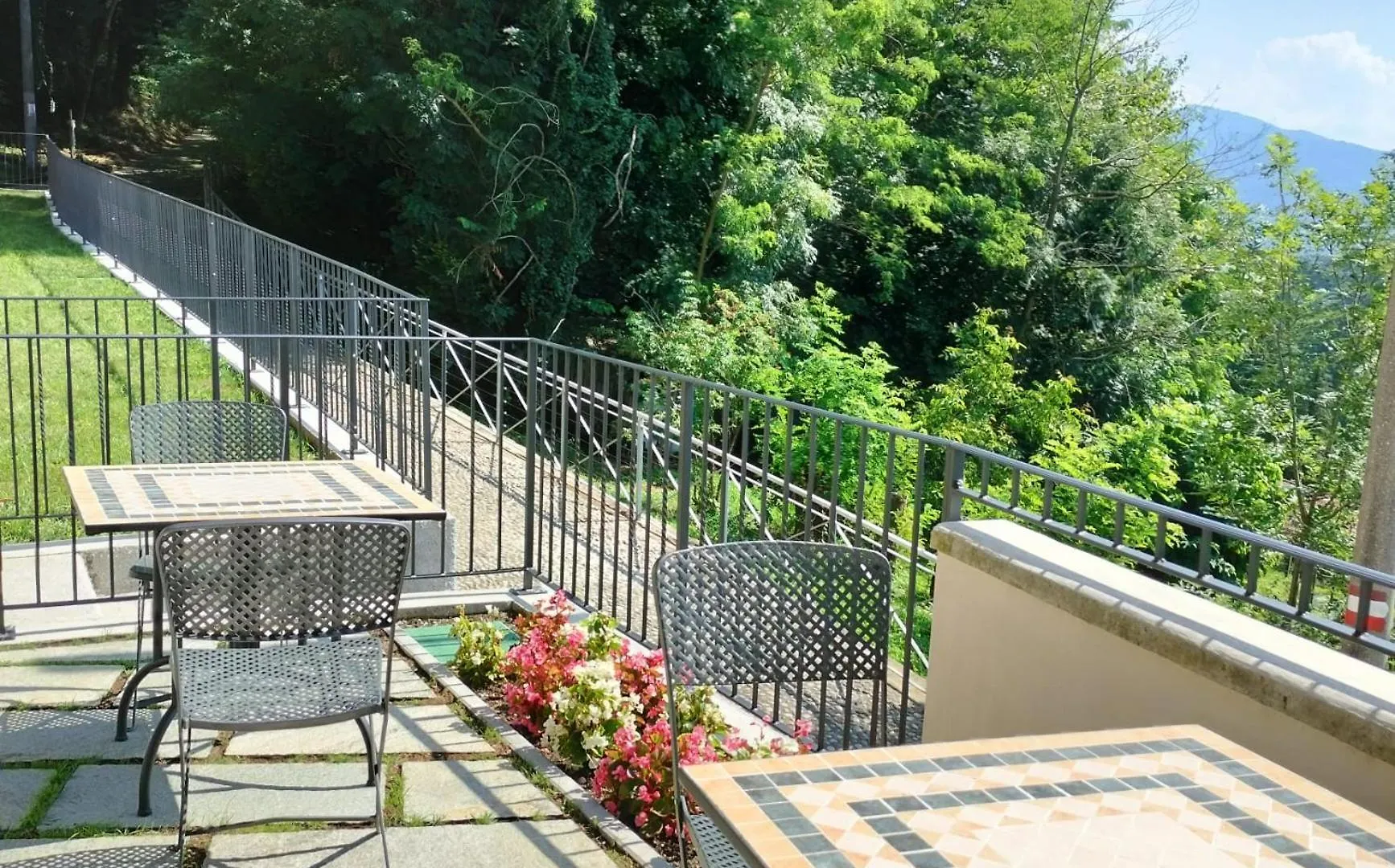 Uggiate Habitat Bed & Breakfast 0*,  イタリア